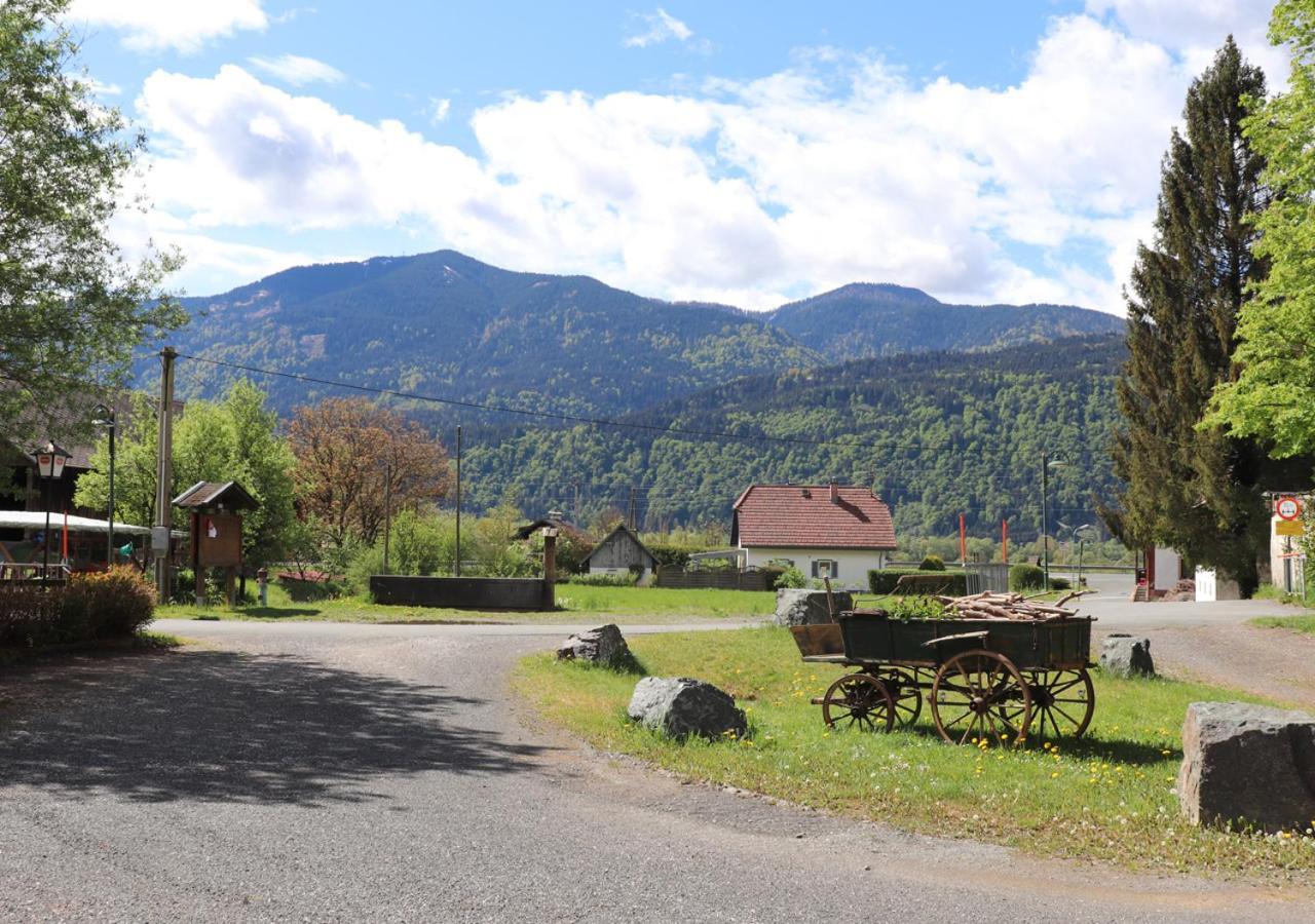 Pension Leano Nötsch Exteriér fotografie